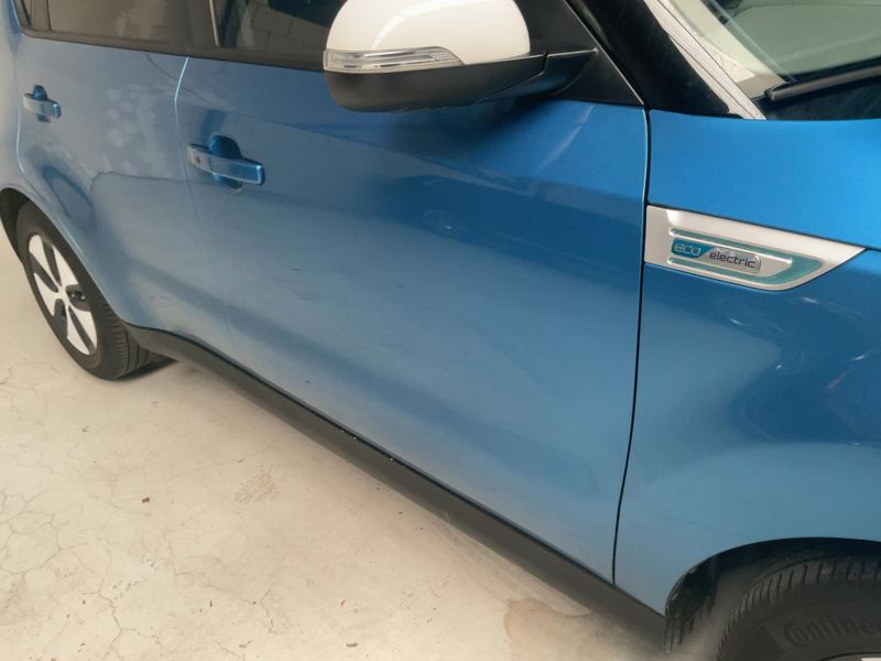 Kia Soul electric drive 81 kW EV — zdjęcie 8