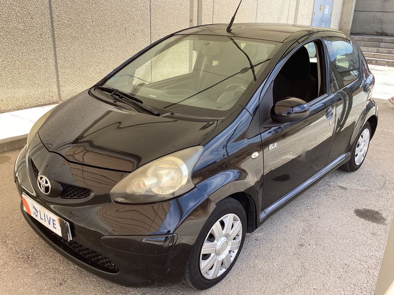 Toyota Aygo 1.0 Blue