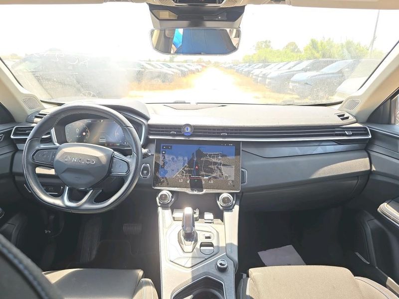 Lynk & Co 01 1.5 Plug-in Hybrid — zdjęcie 11