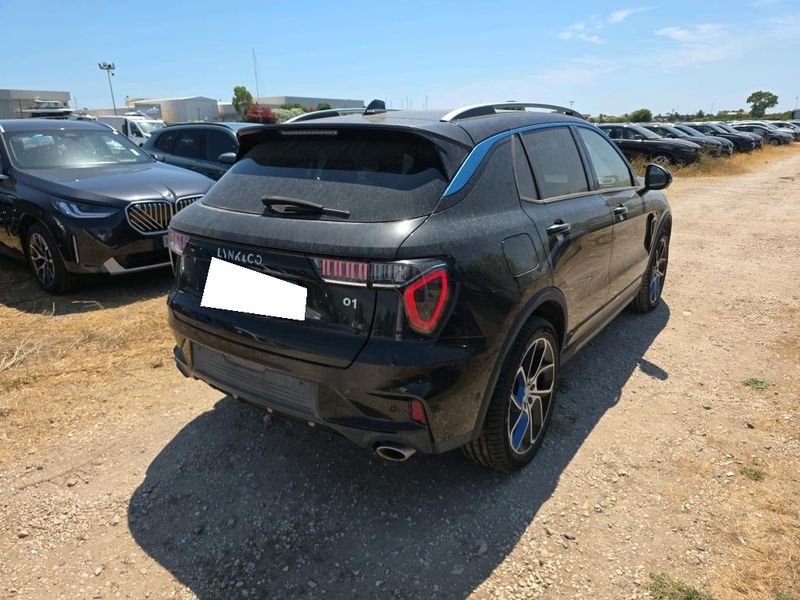 Lynk & Co 01 1.5 Plug-in Hybrid — zdjęcie 4