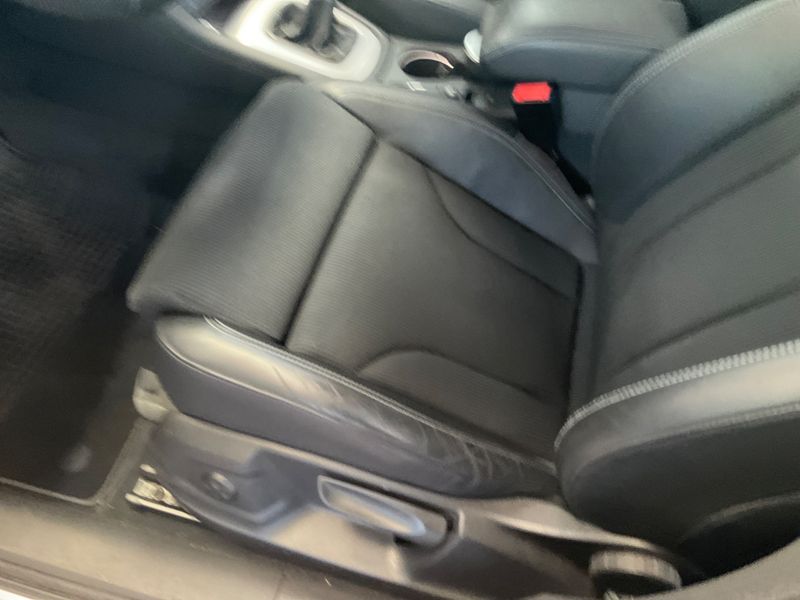 Audi Q3 2.0 TDI quattro 2014 – снимка 24