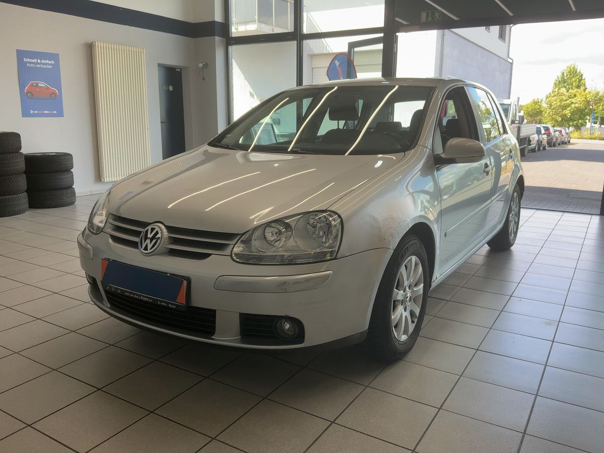 Volkswagen Golf V 1.6 IGolf