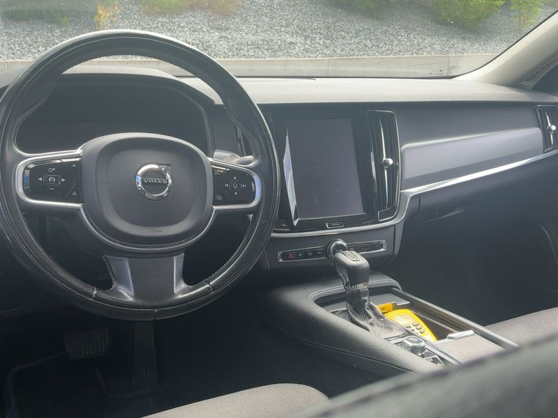 Volvo V90 2.0 T5 Momentum — zdjęcie 12