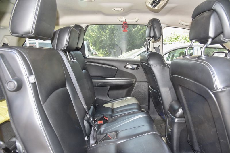 Fiat Freemont 2.0 Multijet Lounge 4WD — zdjęcie 13