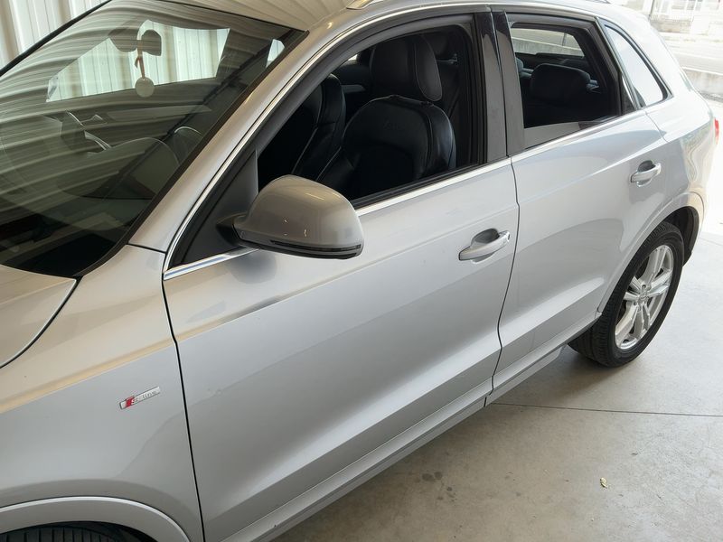 Audi Q3 2.0 TDI S line — zdjęcie 4