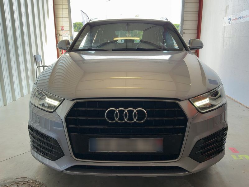 Audi Q3 2.0 TDI S line — zdjęcie 9