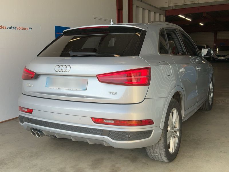 Audi Q3 2.0 TDI S line — zdjęcie 6