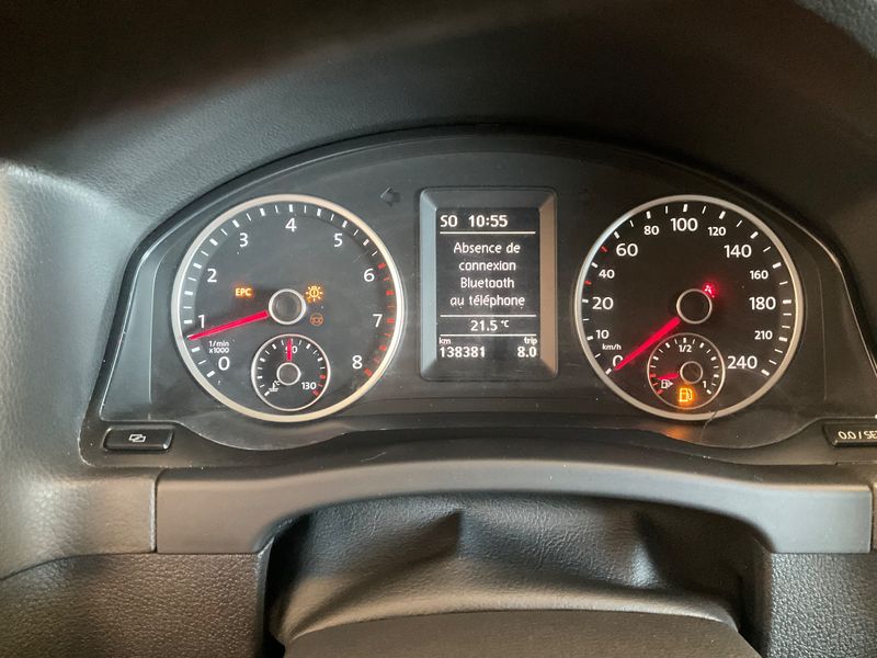 Volkswagen Tiguan 1.4 TSI Sport & Style BlueMotion Tech — zdjęcie 13