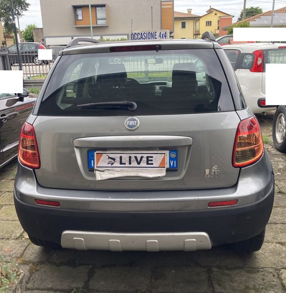 Fiat Sedici 1.6 Dynamic 4x4 — zdjęcie 4