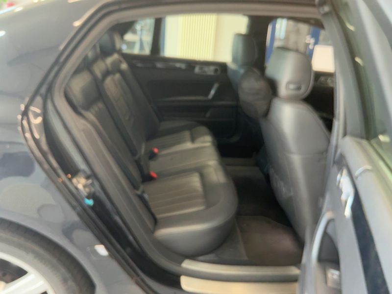 Volkswagen Phaeton 3.0 V6 TDI 4Motion — zdjęcie 14