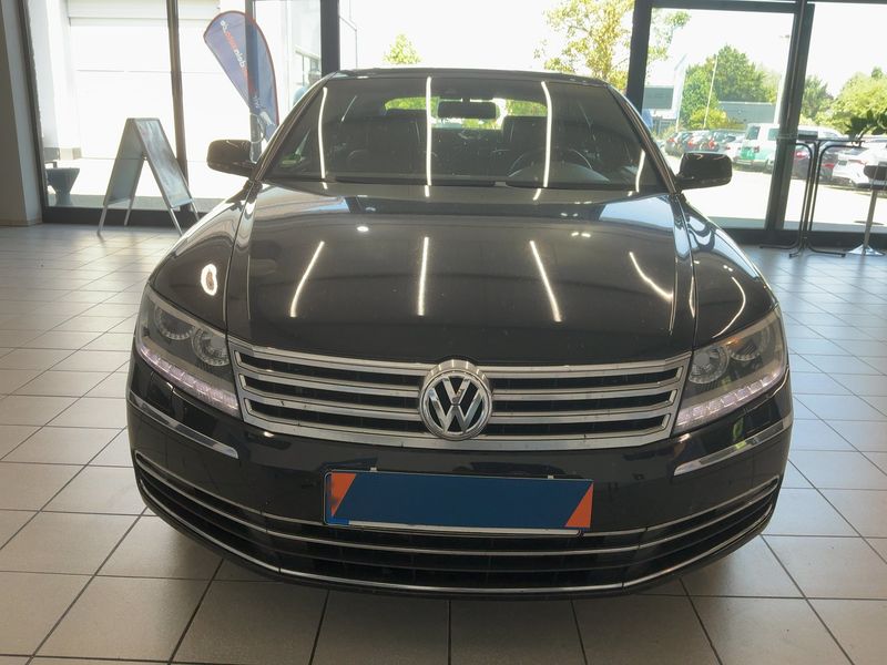 Volkswagen Phaeton 3.0 V6 TDI 4Motion — zdjęcie 9