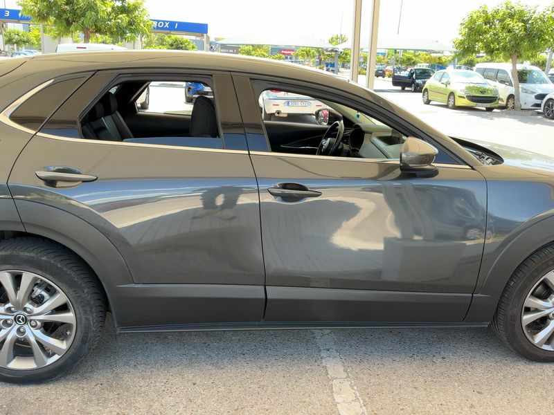 Mazda CX-30 2.0 Skyactiv-G Mild-Hybrid Zenith 2WD — zdjęcie 7