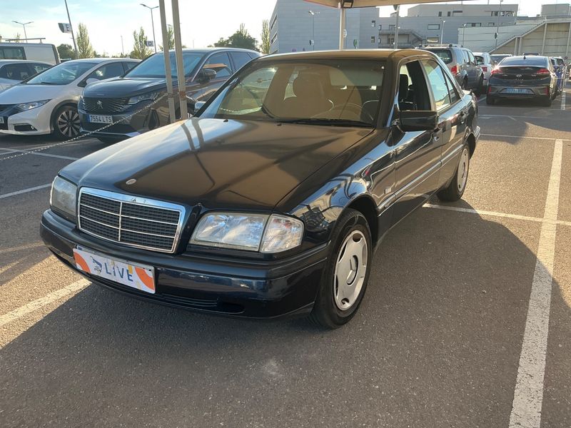 Mercedes-Benz C-Klasse C 180 Classic