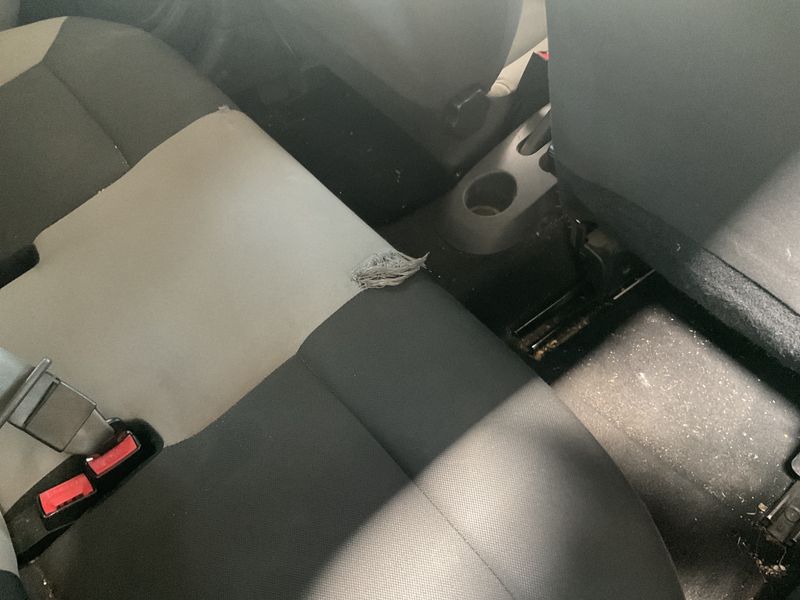 Renault Clio 1.2 Authentique 2011 – снимка 28