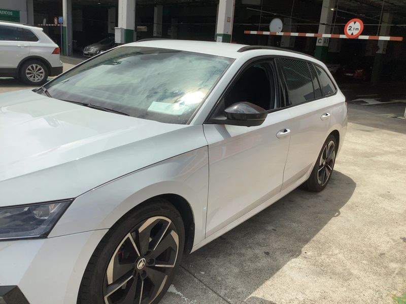 Skoda Octavia 2.0 TDI RS 2023 – снимка 2