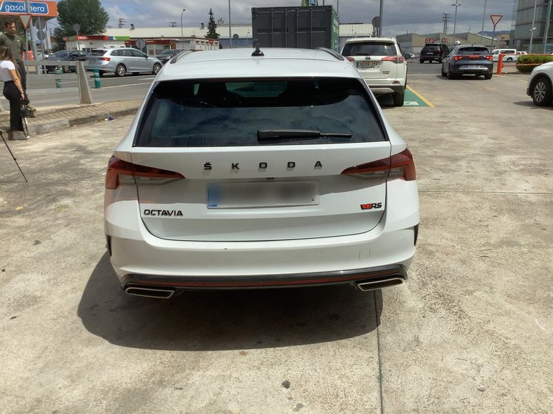 Skoda Octavia 2.0 TDI RS 2023 – снимка 7