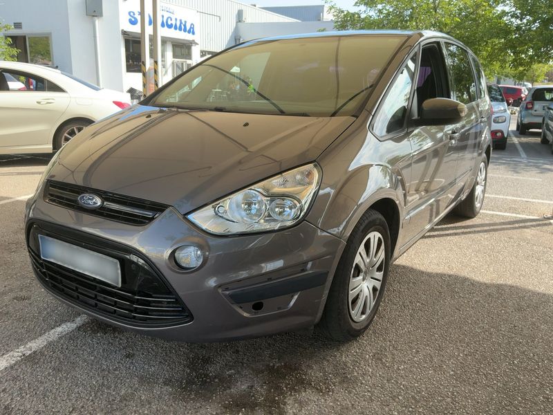 Ford S-Max 2.0 TDCi Trend — zdjęcie 1