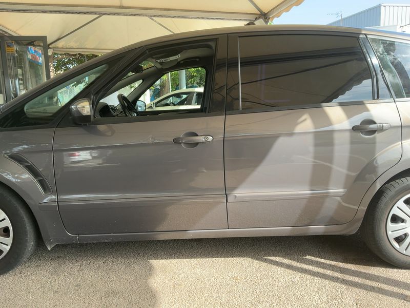 Ford S-Max 2.0 TDCi Trend — zdjęcie 4