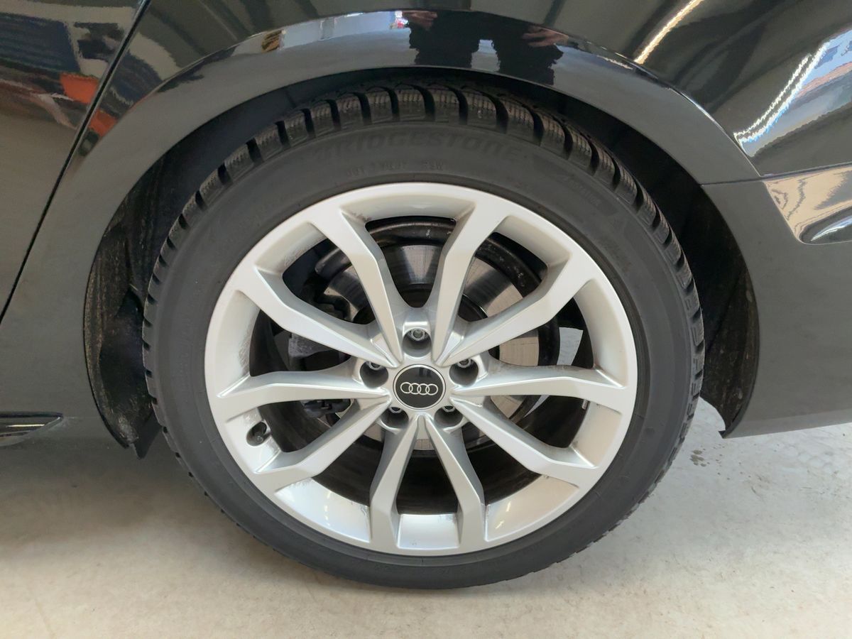 Audi A4 2023 — photo 6