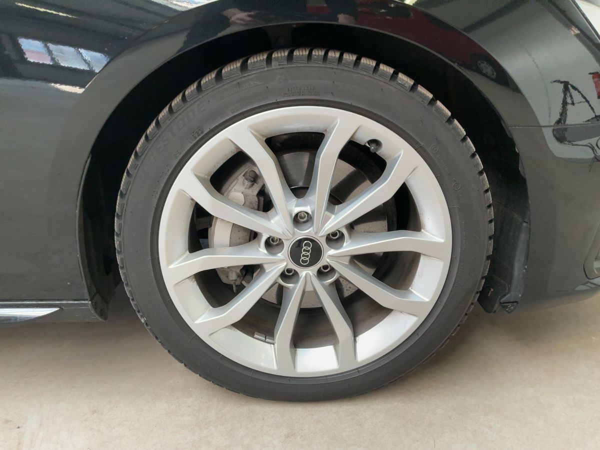 Audi A4 2023 — photo 12