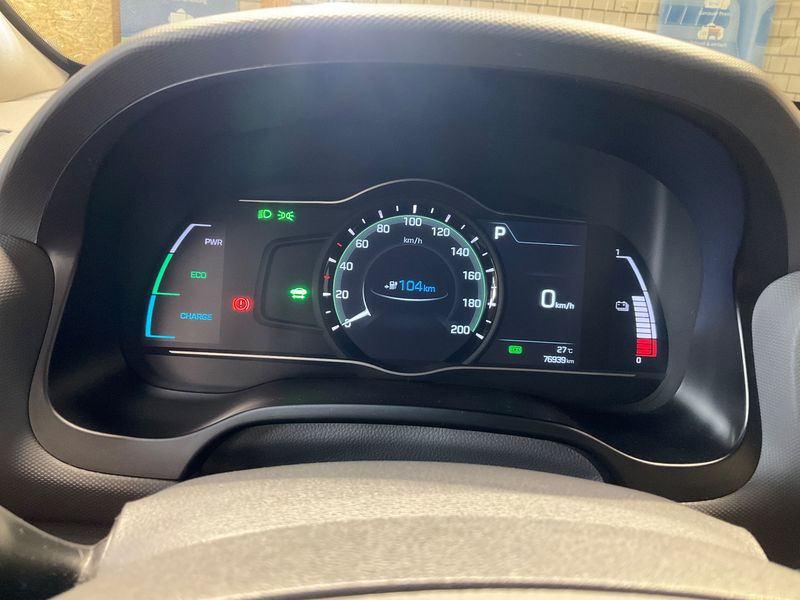 Hyundai IONIQ electric drive 88 kW Style Elektro — zdjęcie 13