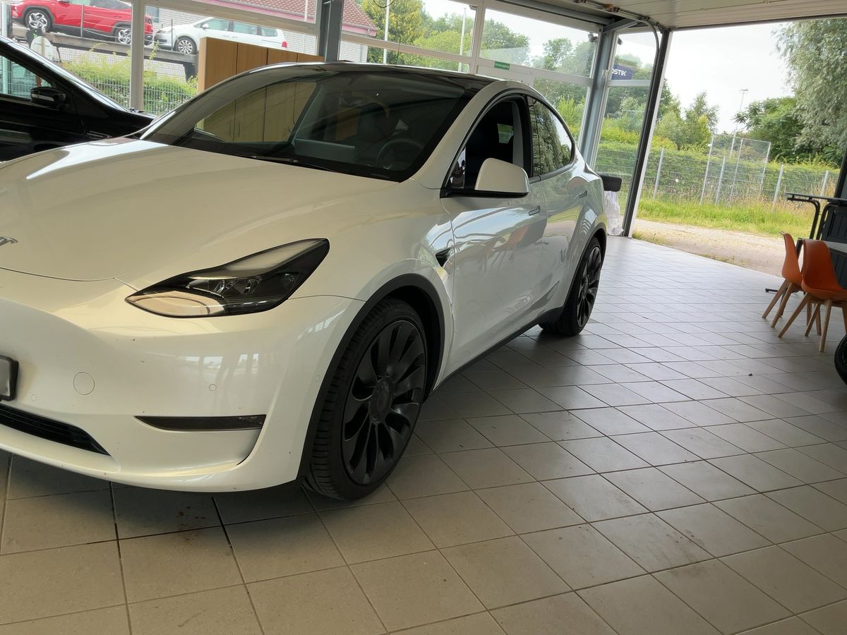 Tesla Model d'occasion