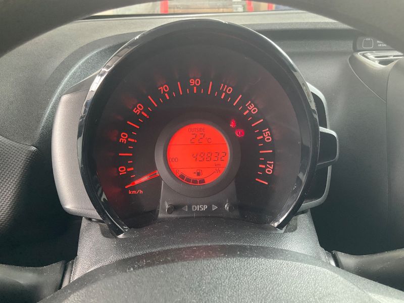Peugeot 108 1.0 VTi Access — zdjęcie 13