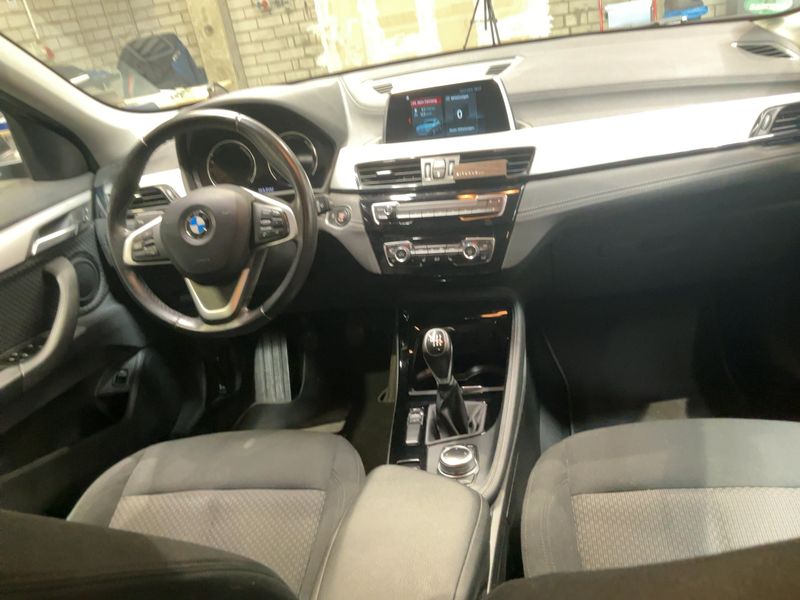 BMW X2 sDrive 18i Advantage 2018 – снимка 17