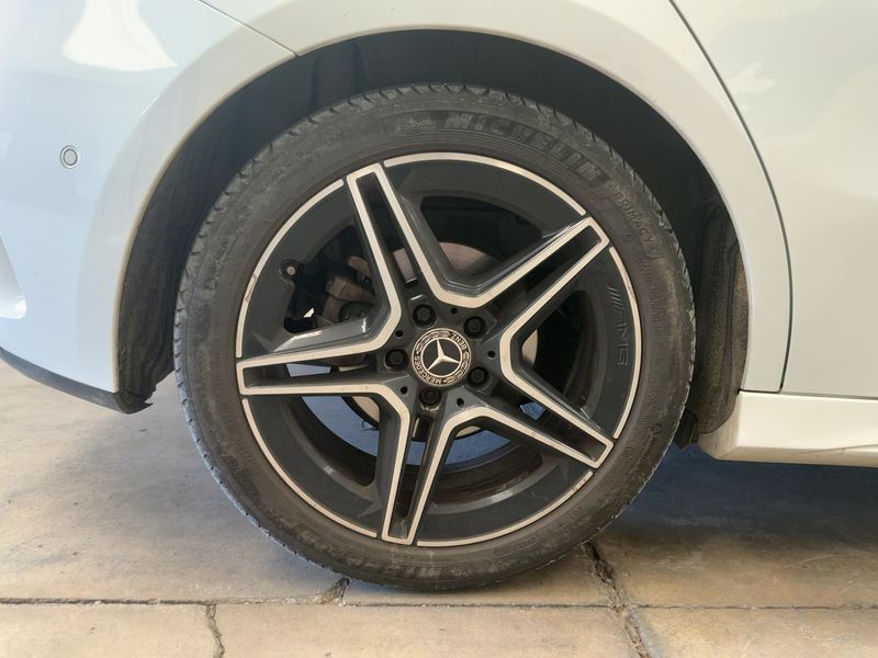 Mercedes-Benz A-Klasse A 180 AMG Line 2020 – снимка 9