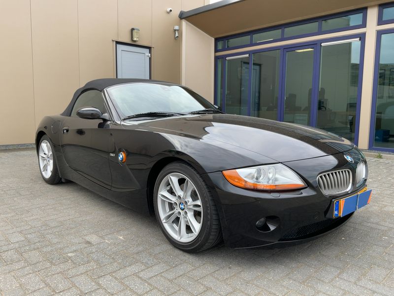 BMW Z4 3.0i — zdjęcie 8