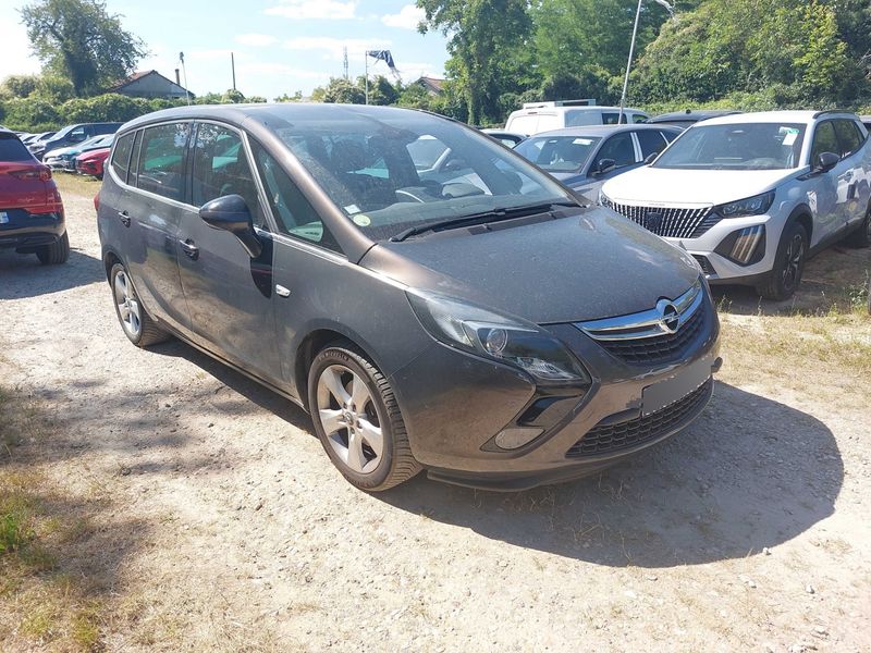 Opel Zafira Tourer 1.6 CDTI Cosmo Pack — zdjęcie 6