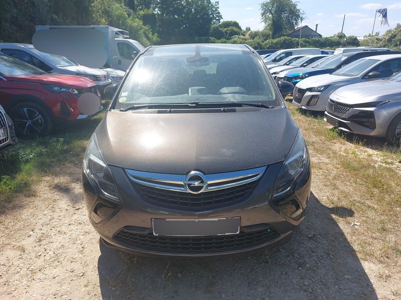 Opel Zafira Tourer 1.6 CDTI Cosmo Pack — zdjęcie 7
