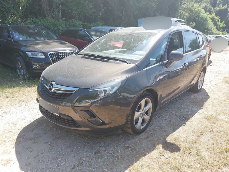 Opel Zafira Tourer 1.6 CDTI Cosmo Pack — zdjęcie 2