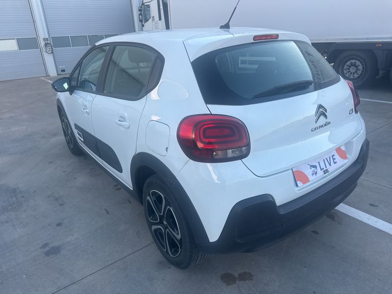 Citroen C3 1.2 PureTech Feel — zdjęcie 3
