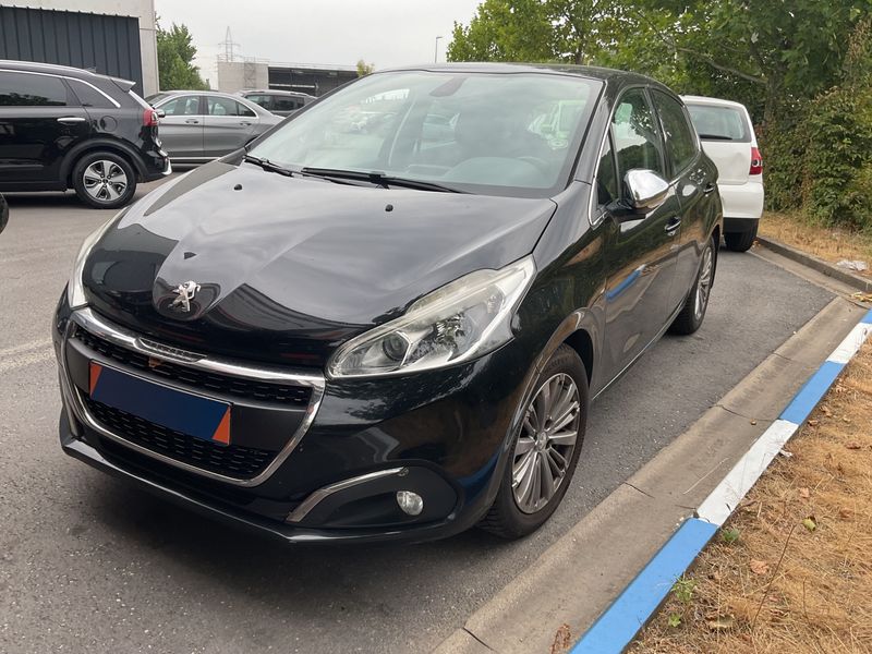 2015 Peugeot 208