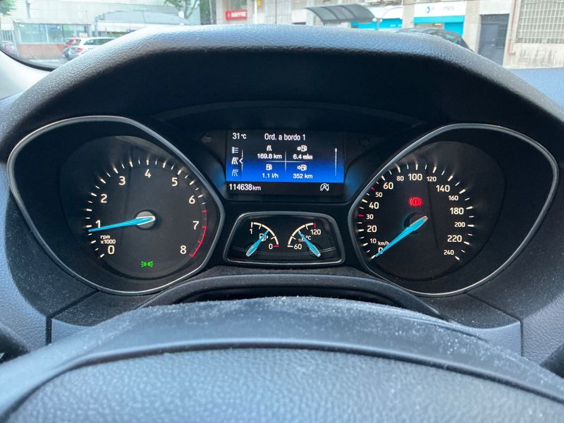 Ford Focus 1.0 EcoBoost Trend + — zdjęcie 13