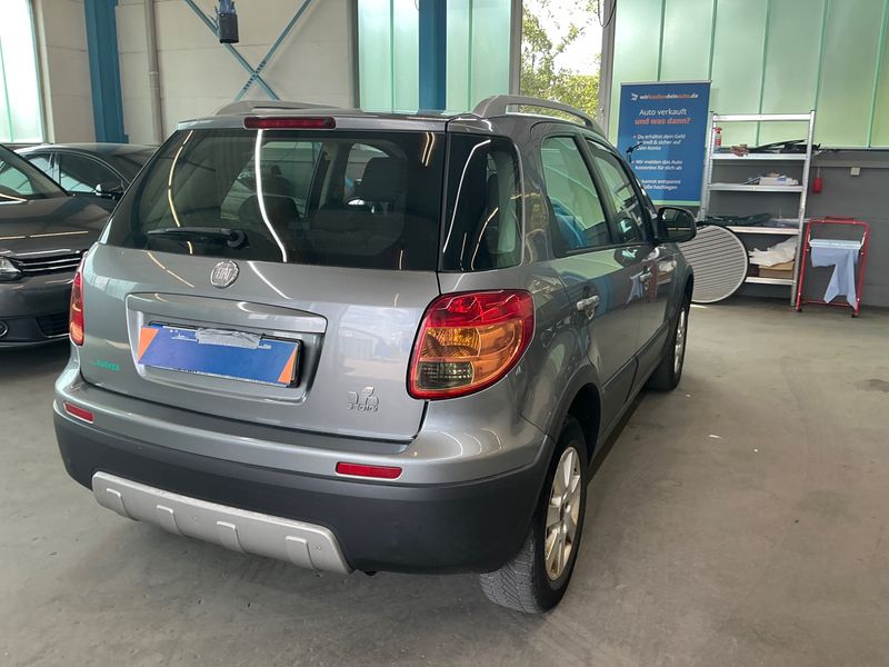 Fiat Sedici 1.6 Emotion 4x4 — zdjęcie 2