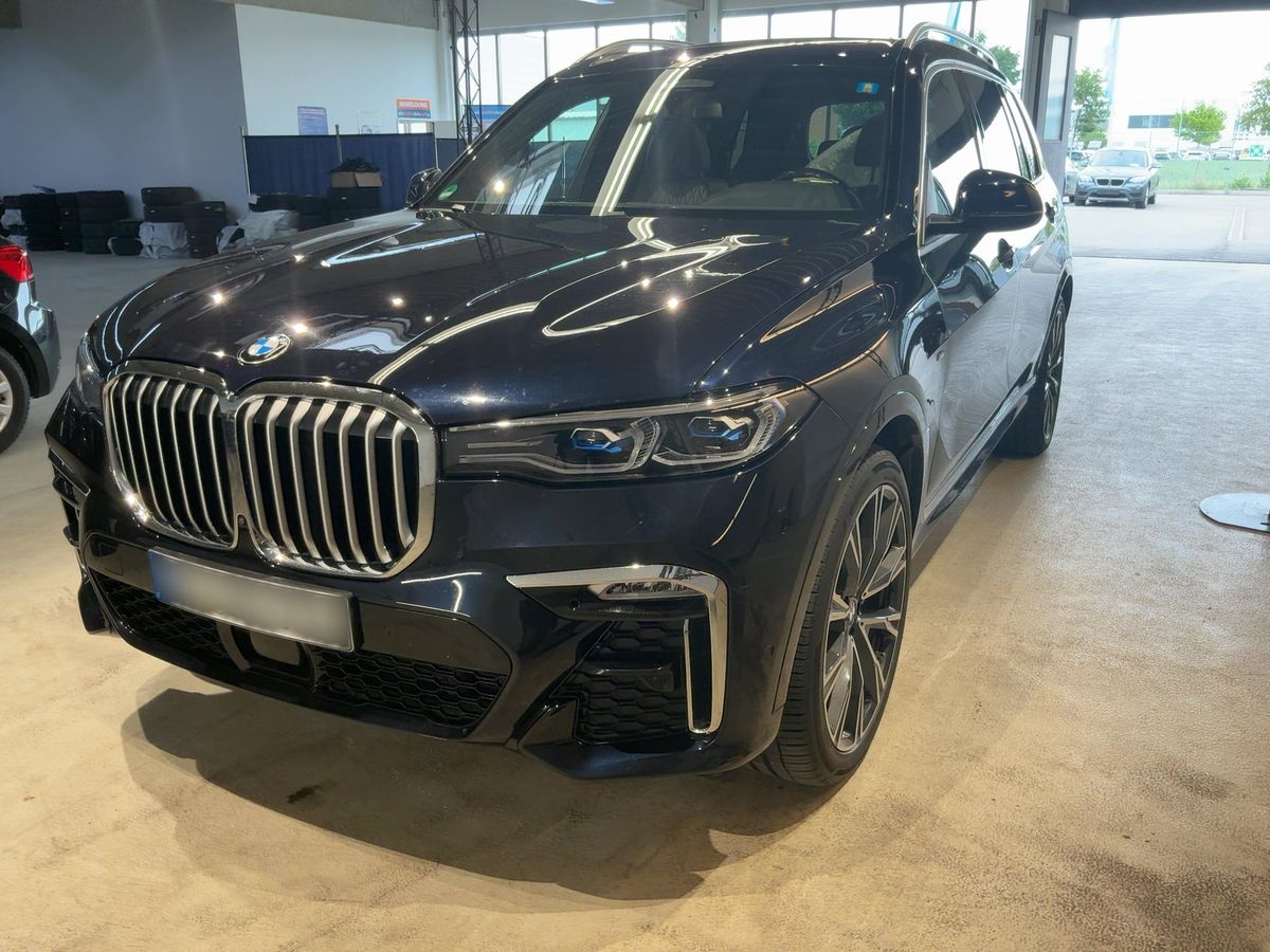 BMW X7 2022