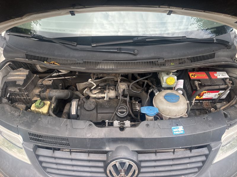 Volkswagen T5 Transporter 1.9 TDI Kasten lang — zdjęcie 8