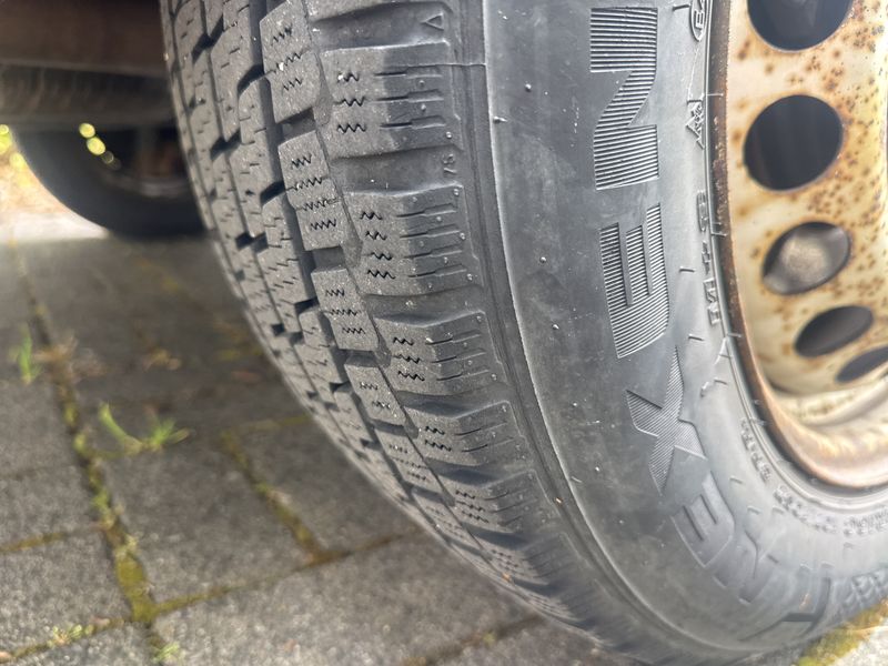 Volkswagen T5 Transporter 1.9 TDI Kasten lang — zdjęcie 16