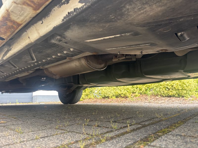 Volkswagen T5 Transporter 1.9 TDI Kasten lang — zdjęcie 25