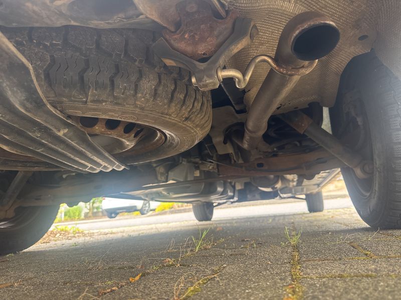 Volkswagen T5 Transporter 1.9 TDI Kasten lang — zdjęcie 24