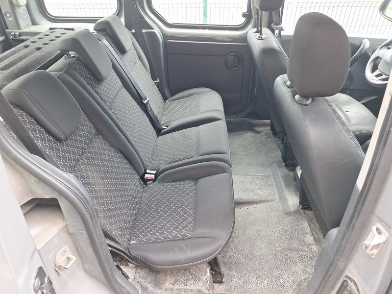 Renault Kangoo 1.5 dCi Energy Life — zdjęcie 13