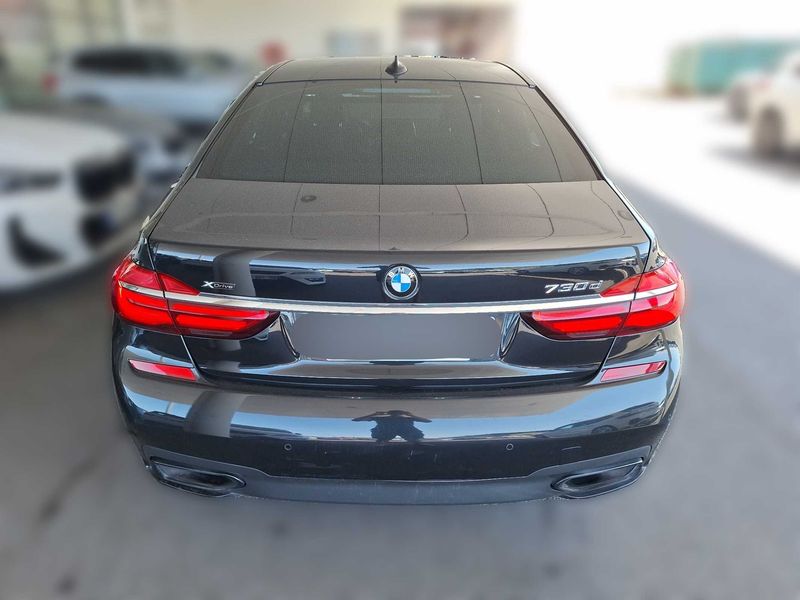 BMW 7er 730d xDrive M Sport — zdjęcie 4