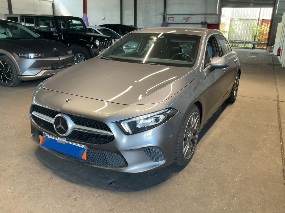 Mercedes-Benz A-Klasse 2019 — photo 1