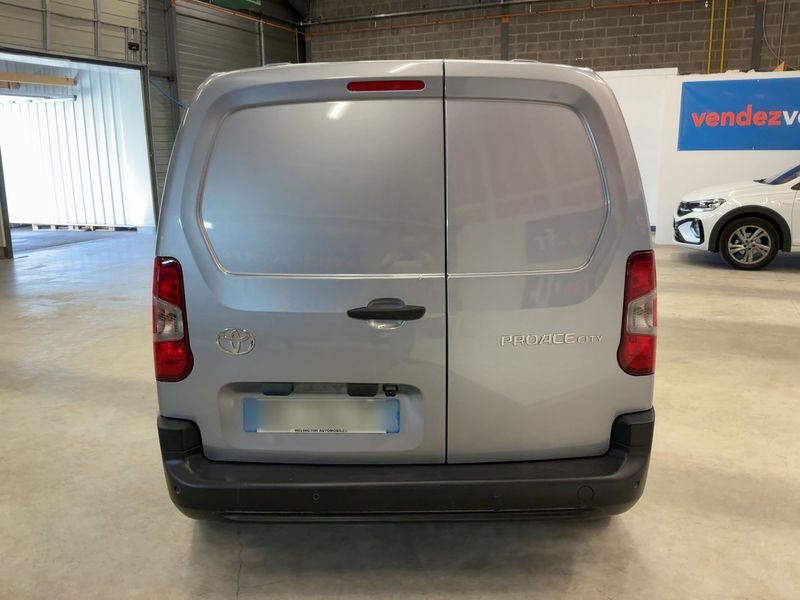 Toyota ProAce City 1.5 D-4D L1 Comfort — zdjęcie 5