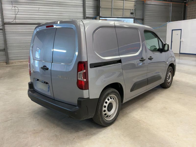 Toyota ProAce City 1.5 D-4D L1 Comfort — zdjęcie 6
