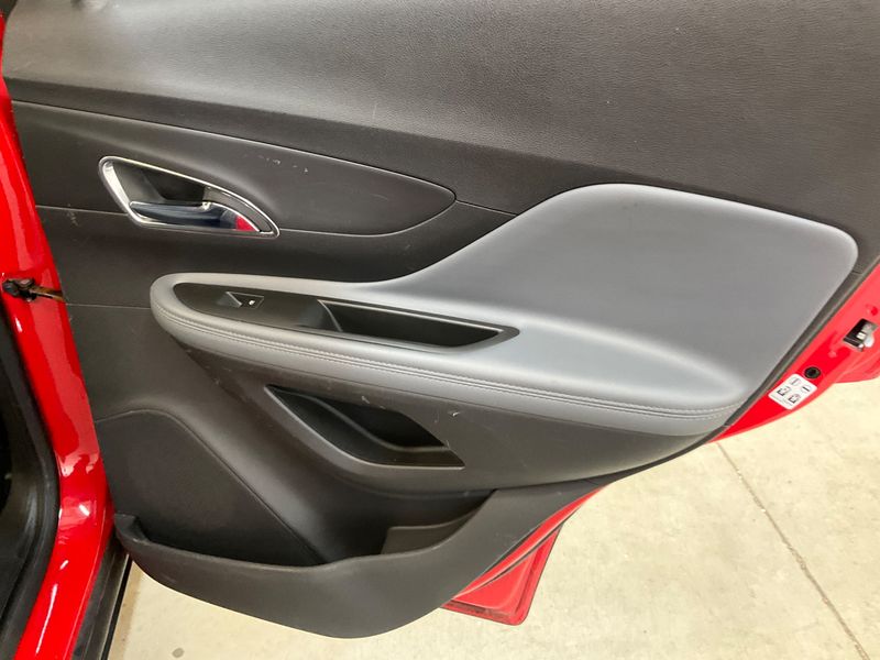Opel Mokka 1.6 CDTI DPF Innovation 2016 – снимка 33