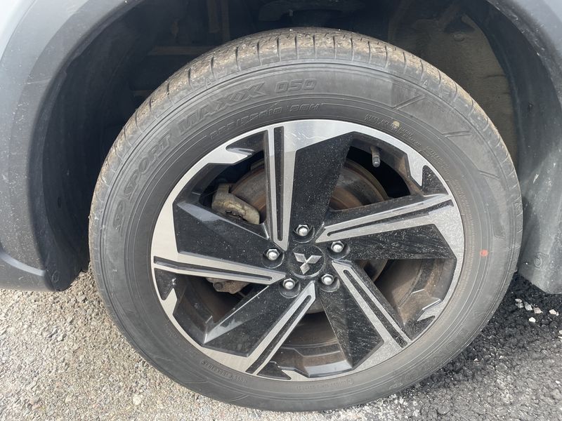 Mitsubishi Eclipse Cross 2.4 Plug-in Hybrid Plus Select 4WD — zdjęcie 21