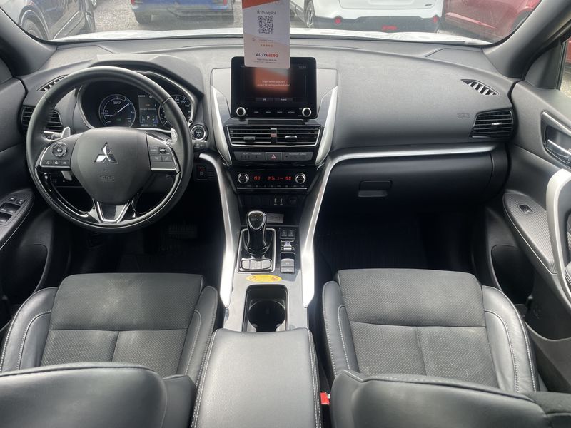 Mitsubishi Eclipse Cross 2.4 Plug-in Hybrid Plus Select 4WD — zdjęcie 11